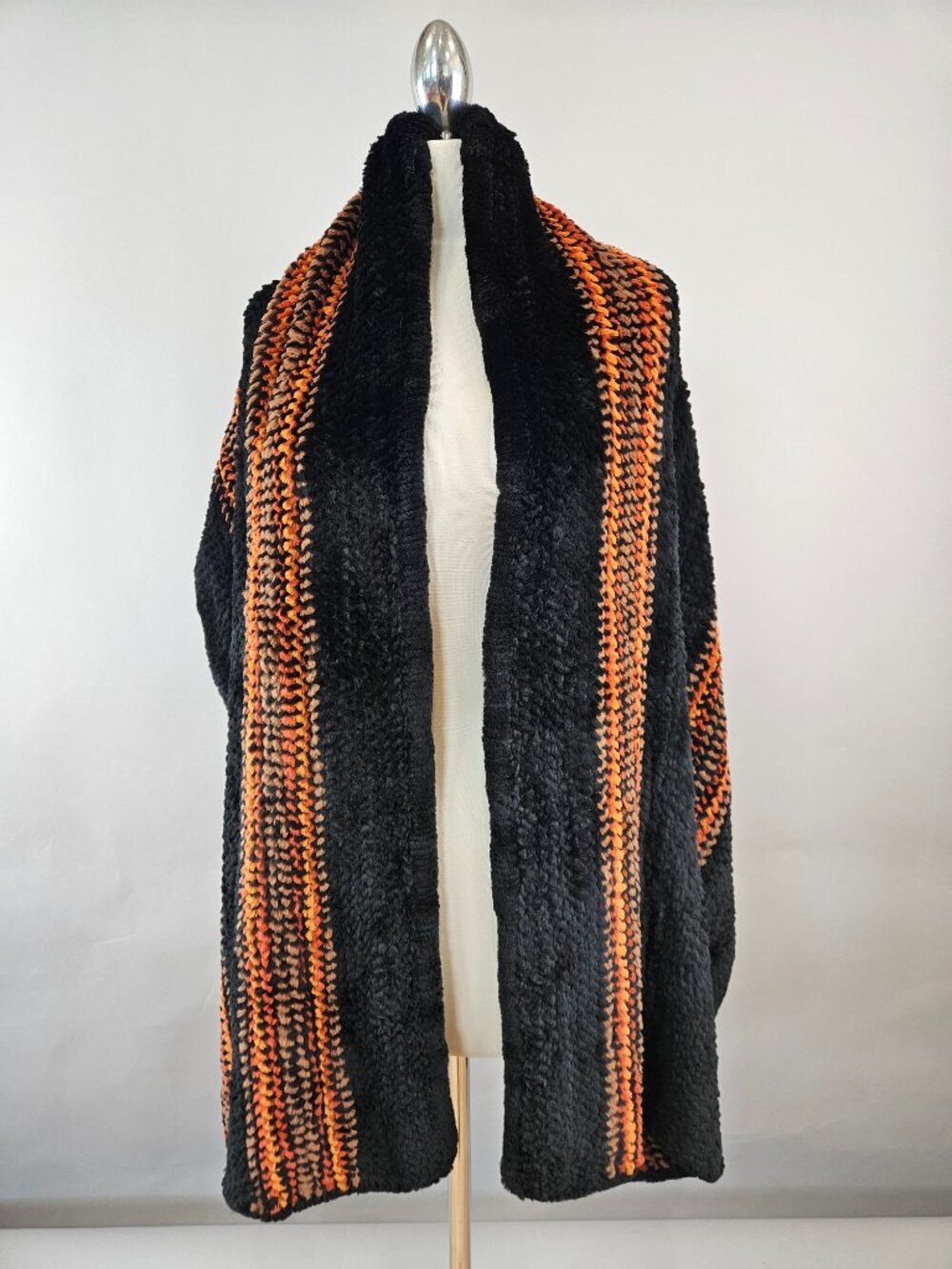 Woven Authentic Rex Rabbit Shawl - Picture 4 of 6